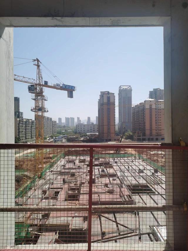 感受所見即所得的購房體驗--岳麓青城“透明超級工廠”硬核亮相